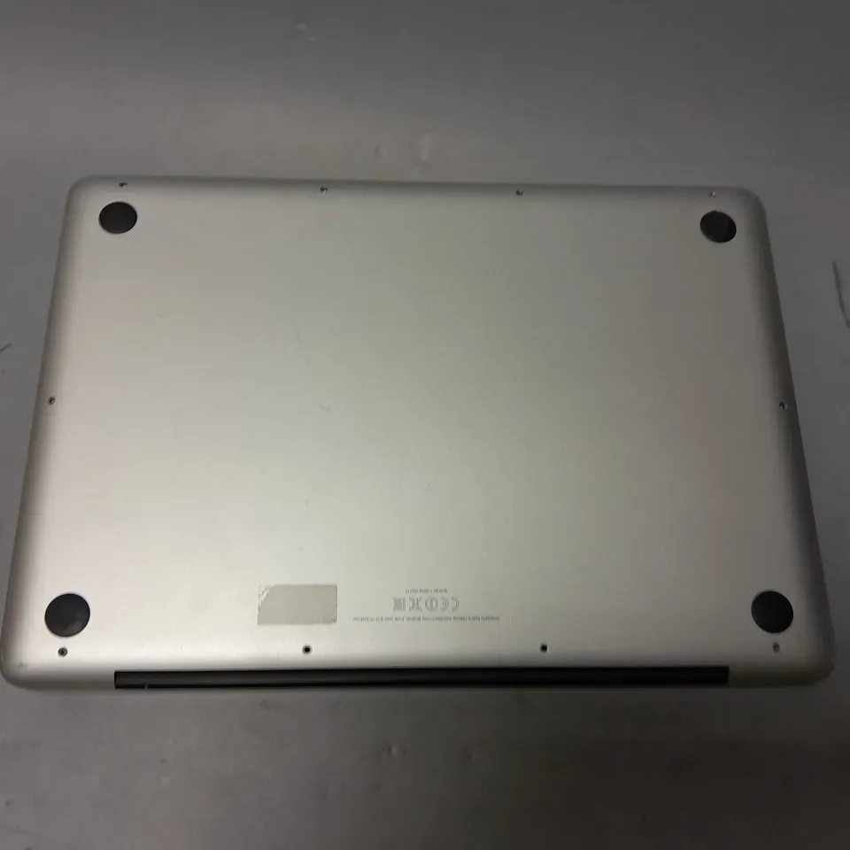 APPLE MACBOOK PRO - A1278