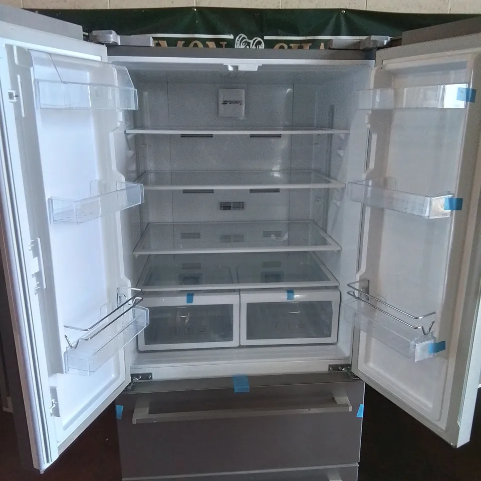 SMEG FREESTANDING AMERICAN STYLE FRIDGE FREEZER - FQ55FXDF