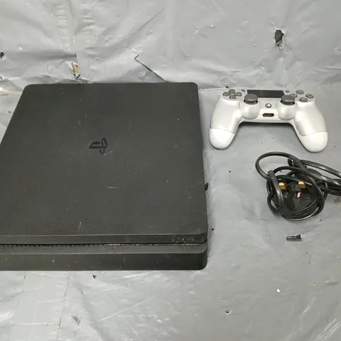PS4 CONSOLE AND CONTROLLER WITH POWER LEAD