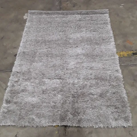 GREY RECTANGULAR SHAGGY RUG 165X120CM APPROXIMATELY