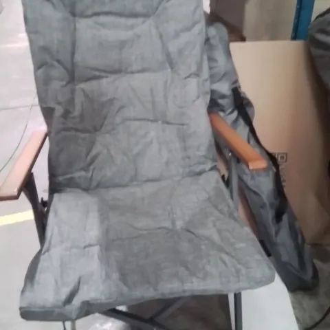 BAGGED VOYAGER CAMPING CHAIR GREY 