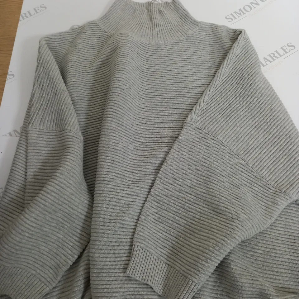 CHALK VICKI JUMPER SILVER ONE SIZE