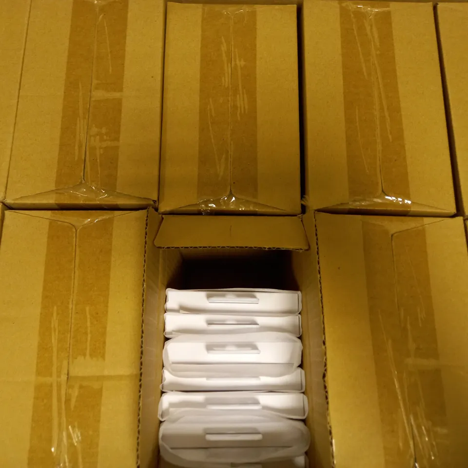 LOT OF APPROXIMATELY 100 TECH21 EVO MESH SPORT CASES FOR IPHONE 6 PLUS
