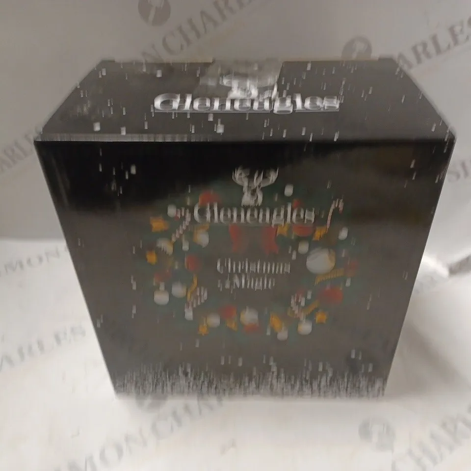 BOXED GLENEAGLES CHRISTMAS MAGIC CHRISTMAS SCENE DECORATIVE PIECE (SANTA TRAIN) - DIRTY COPPER COLOUR