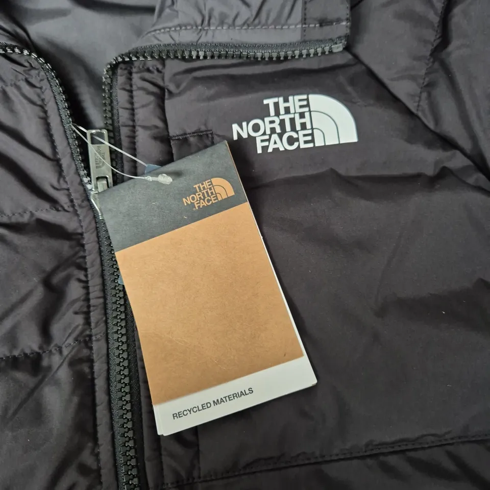 THE NORTH FACE PERRITO REVERSIBLE JACKET IN BLACK - SMALL (7/8)