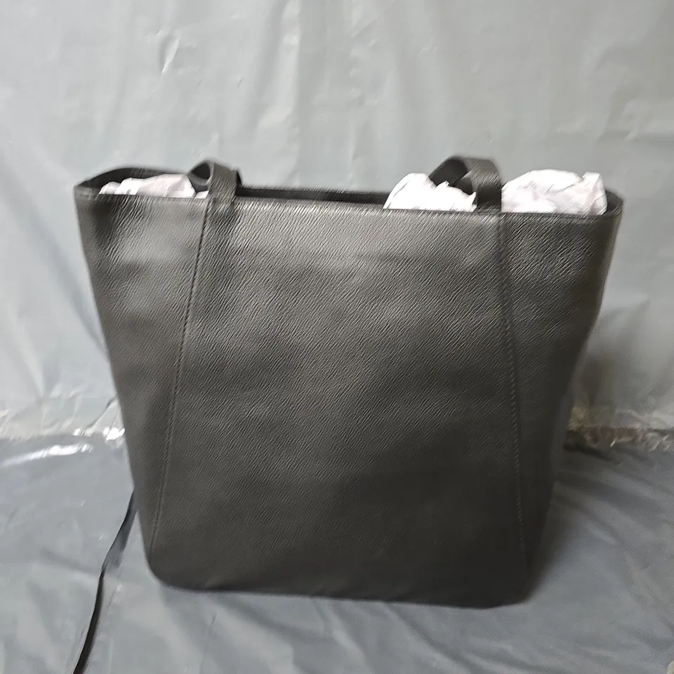 GENUINE LEATHER HANDBAG - BLACK