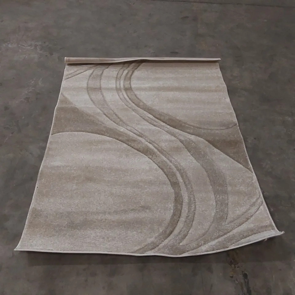 QUALITY DESIGNER AREA RUG - APPROXIMATELY 168 x 120cm