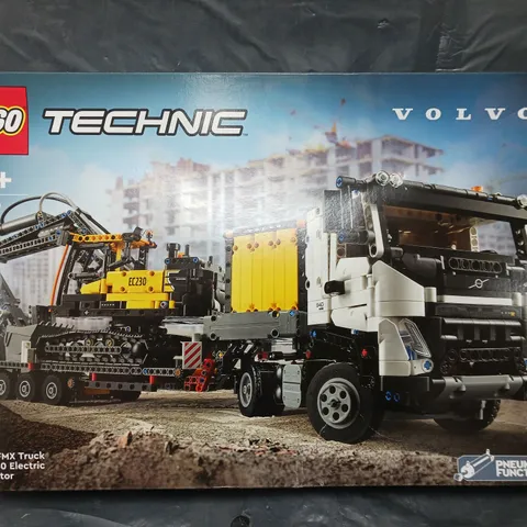 LEGO TECHNIC VOLVO FMX TRUCK & EC230 ELECTRIC EXCAVATOR 42175 