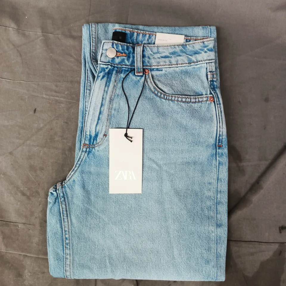 ZARA REGULAR FIT JEANS IN BLUE SIZE UK 8