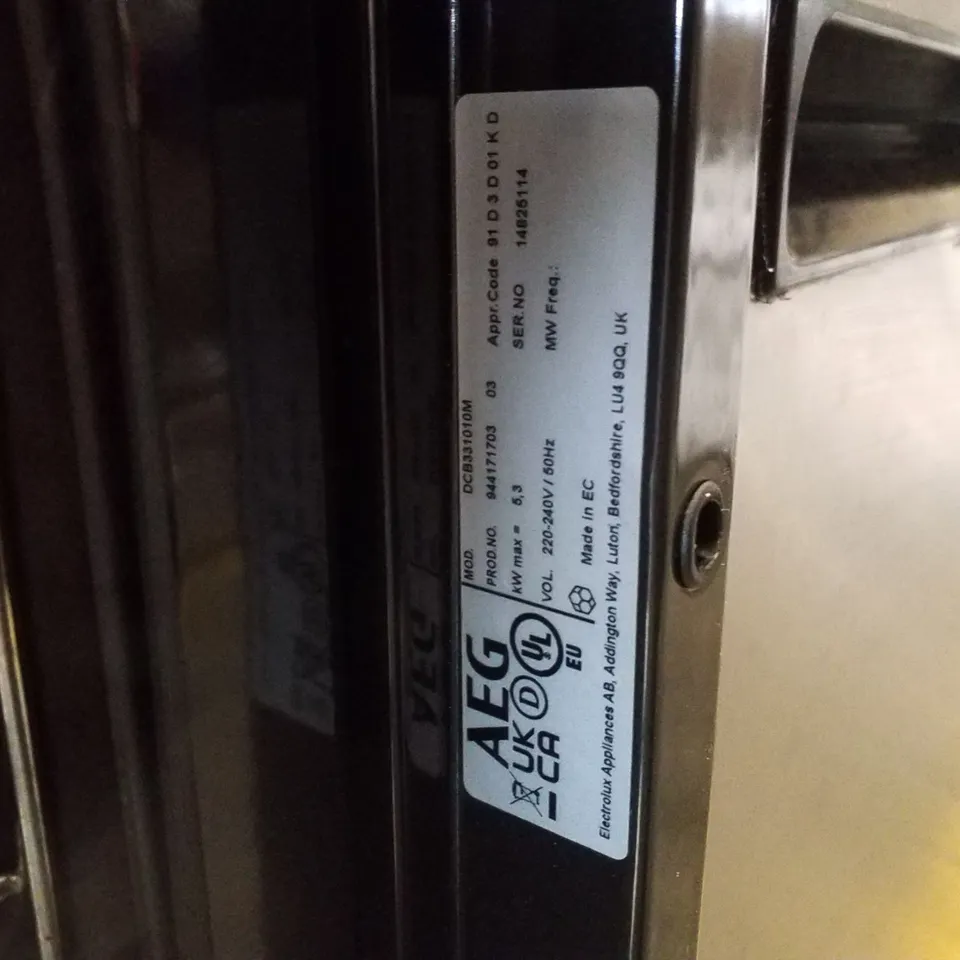 AEG DCB331010M BUILT IN ELECTRIC DOUBLE OVEN