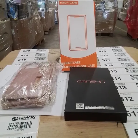 PALLET CONTAINING A LARGE QUANTITY OF PHONE CASES,SCREEN PROTECTORS 