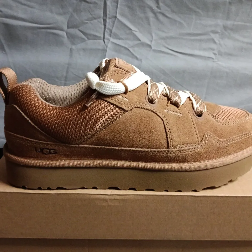 BOXED PAIR OF UGG TRAINERS - UK SIZE 8