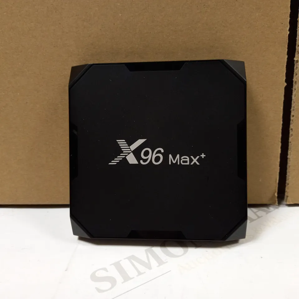 ANDROID TV BOX 4GB RAM 32GB ROM