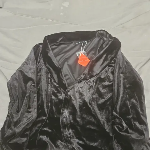 MINT LIMIT BLACK VELVET  – SIZE L WITH TAGS