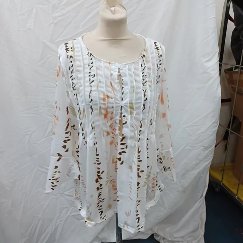 WHITE SHIRT WITH PATTERN SIZE XXL