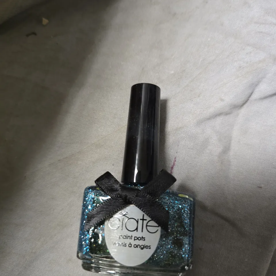 BLUE GLITTER NAIL POLISH – PAINT POTS BOTTLE WITH BLACK CAP AND DECORATIVE BOW