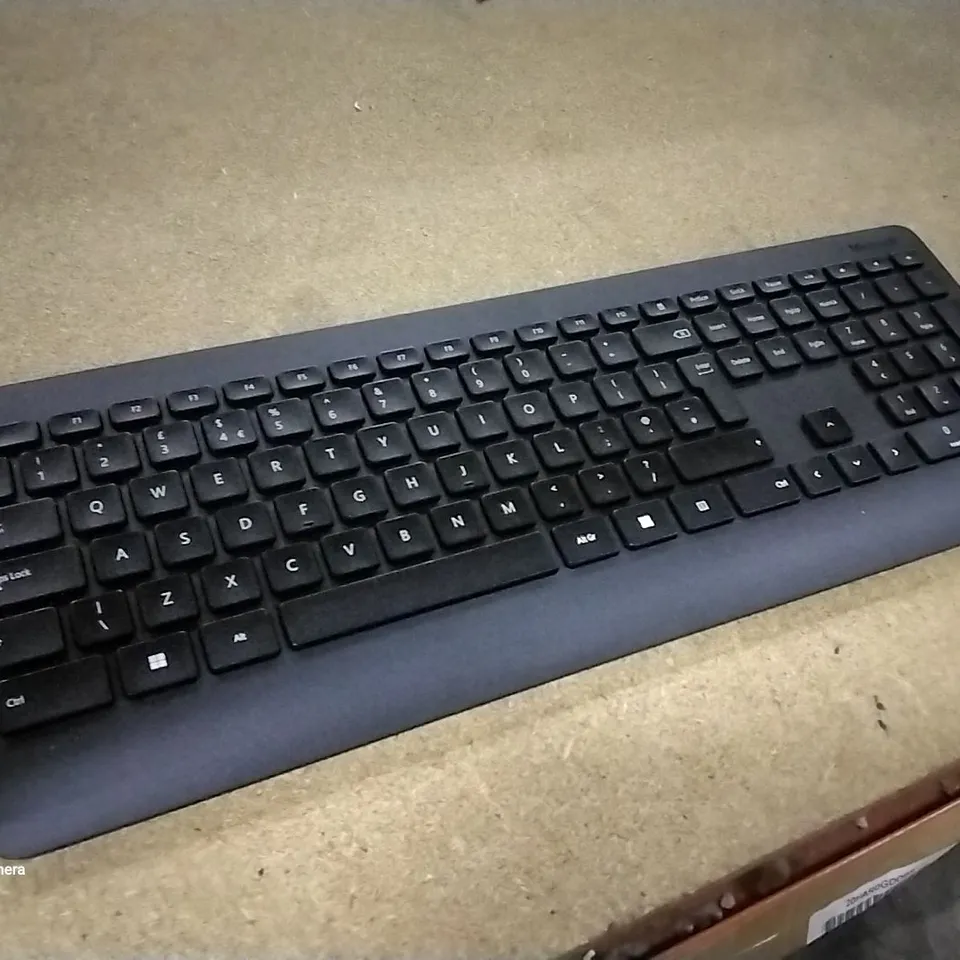 BOXED MS KEYBOARD WIRELESS 