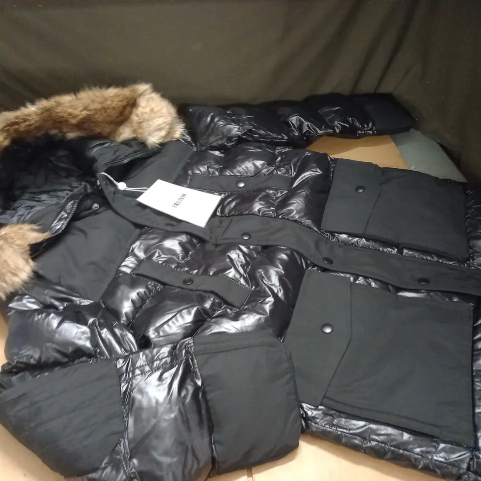 FRILIVIN PADDED BLACK COAT - XL