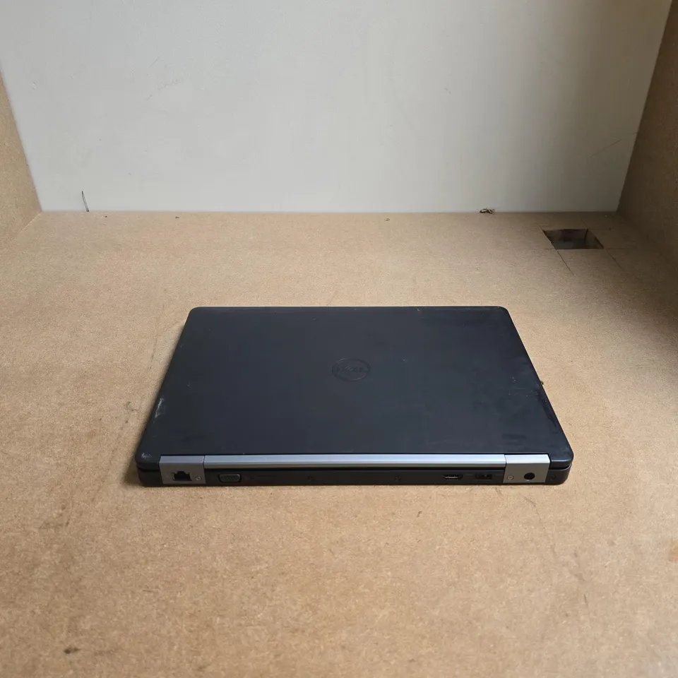 DELL LATITUDE E5470 LAPTOP