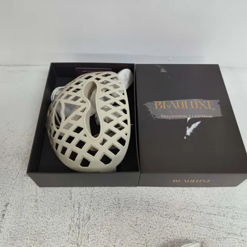 BOXED BEAULUXE SPECTRAGLOW 7 LED MASK
