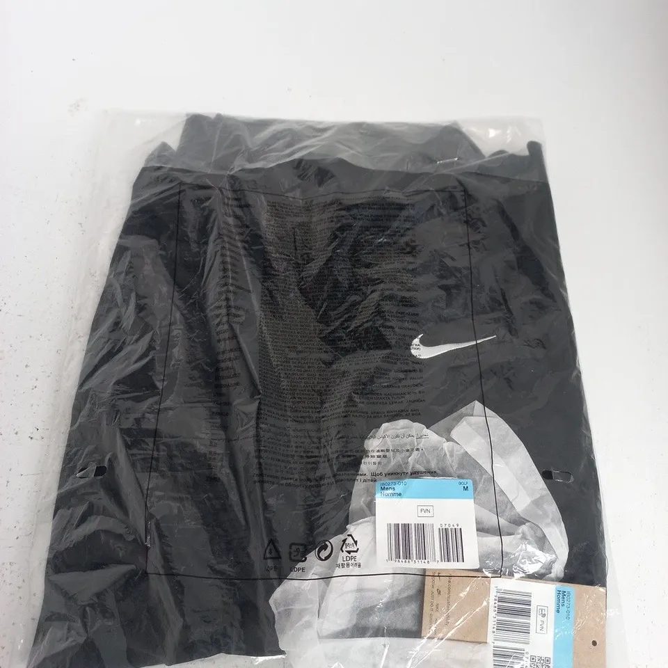 NIKE MENS GOLF TOP IN BLACK - M