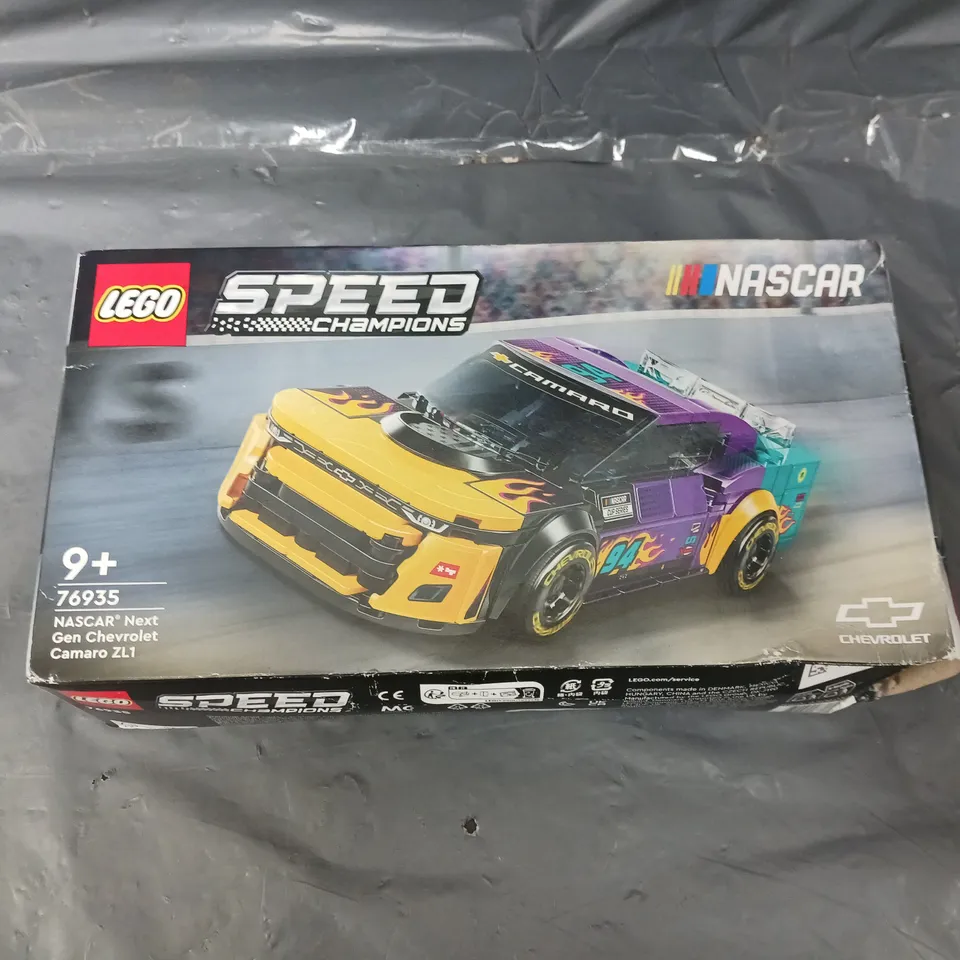 LEGO SPEED CHAMPIONS NASCAR NEXT GEN CHEVROLET CAMARO ZL1 76935 9+