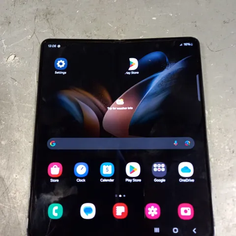 SAMSUNG GALAXY Z FOLD4 SMARTPHONE
