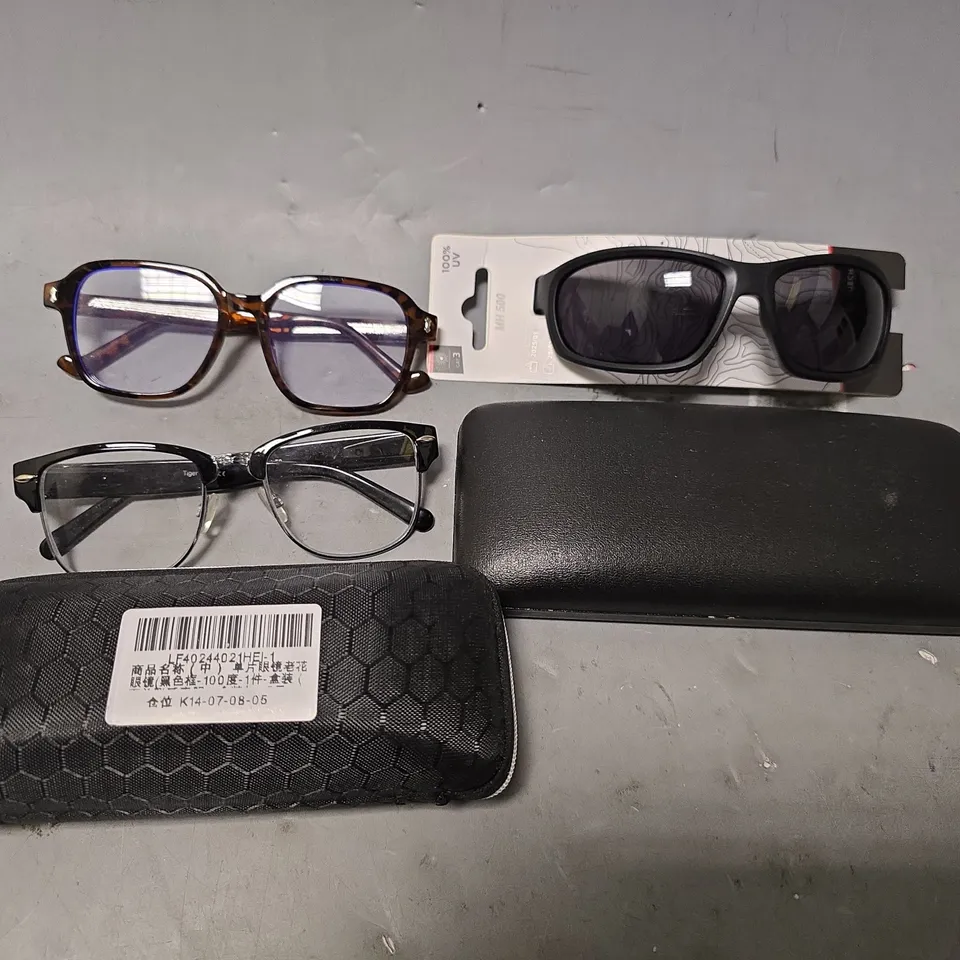 APPROXIMATELY 12 ASSORTED VISION CARE ITEMS TO INCLUDE - MH 500 GLASSES , EYEWEAR GLASSES , GLASSES CASE ETC