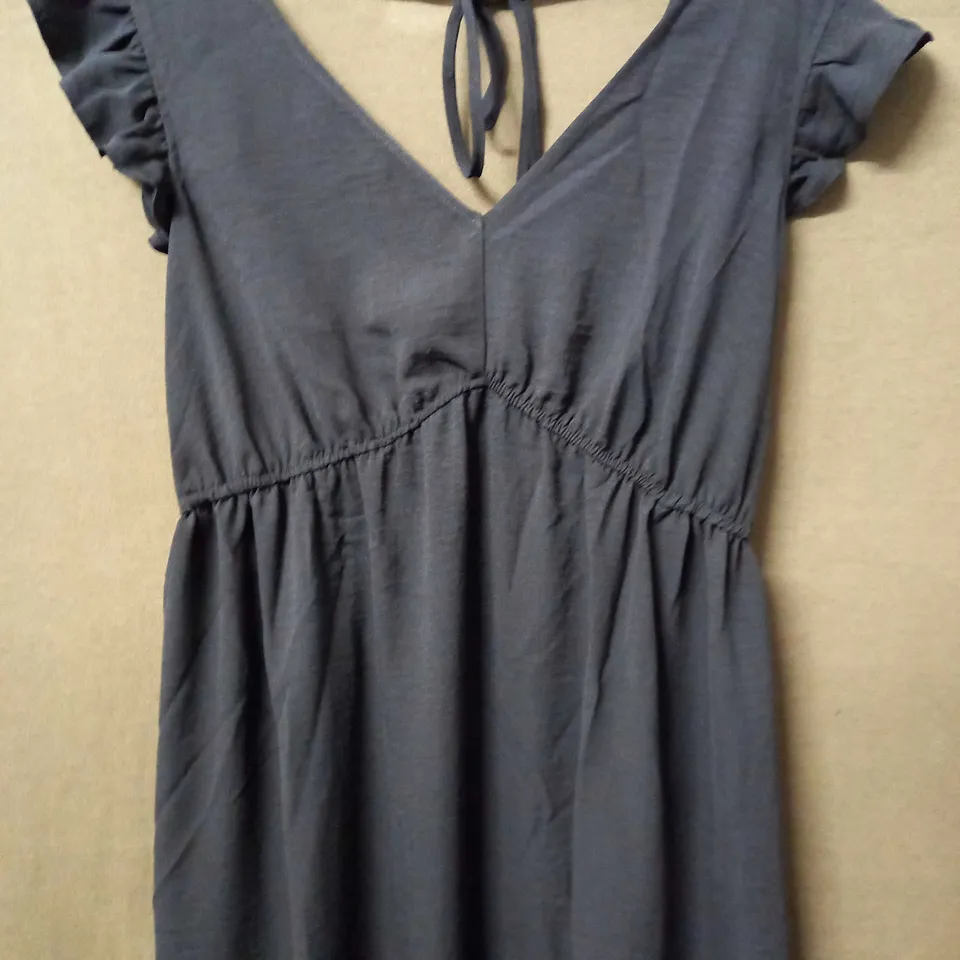MAISON DE NIMES BLACK V-NECK DRESS - L
