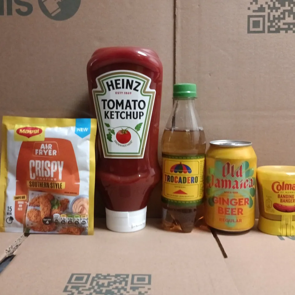 APPROXIMATELY 10 ASSORTED FOOD AND DRINK ITEMS TO INCLUDE KETCHUP, GINGER BEER, ETC