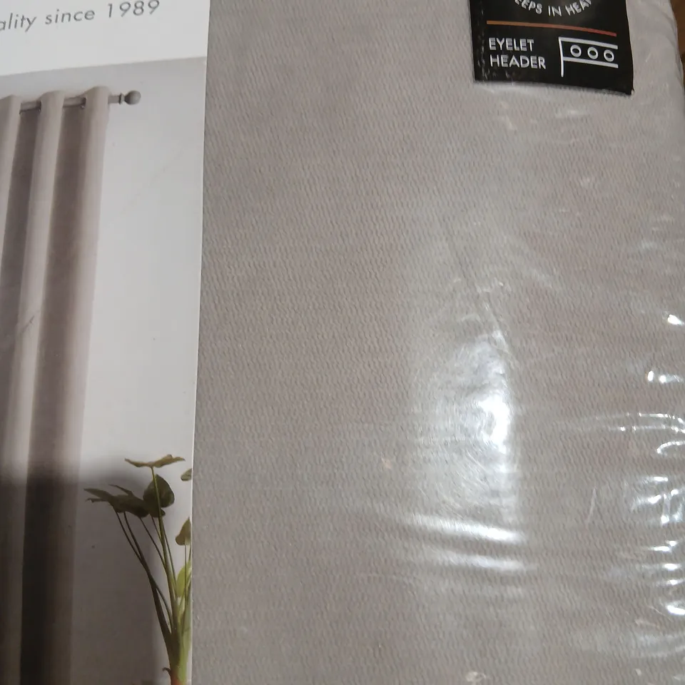 CATHERINE LANSFIELD THERMAL FLEECE CURTAINS 90 X 90"