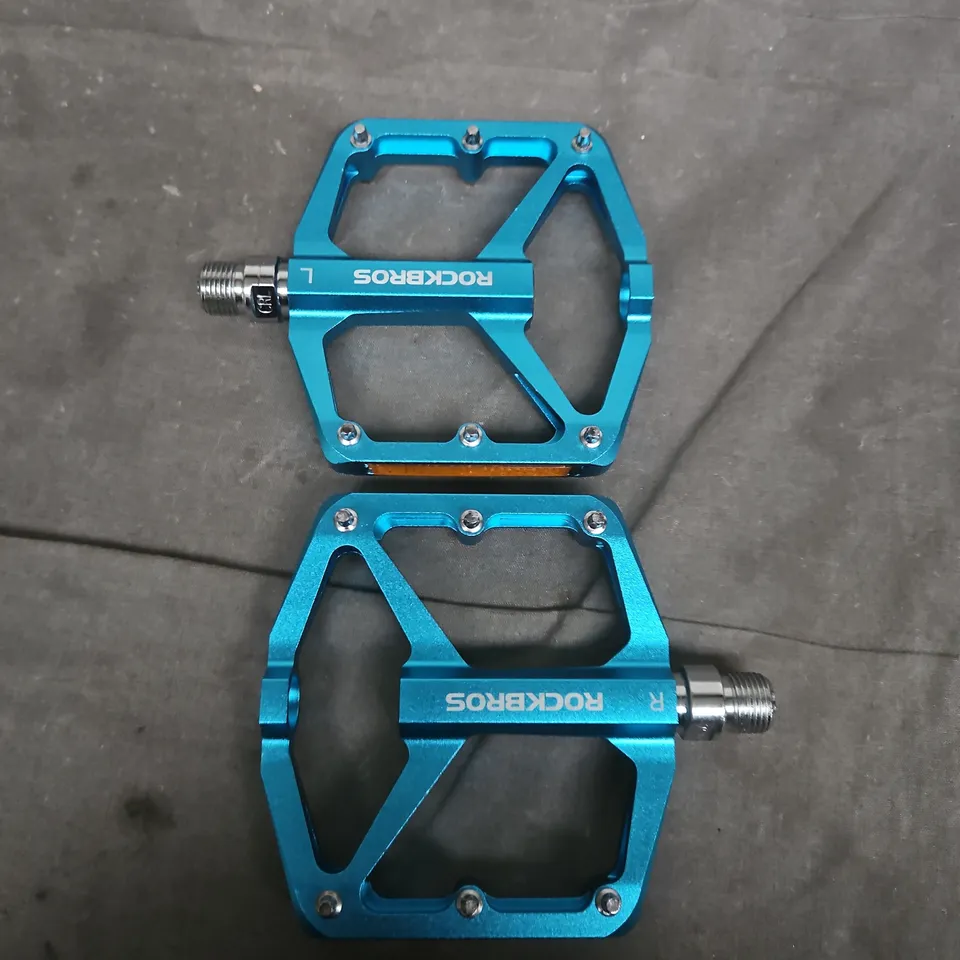 RockBros Bicycle Pedals – Blue Platform Pedals (Pair)