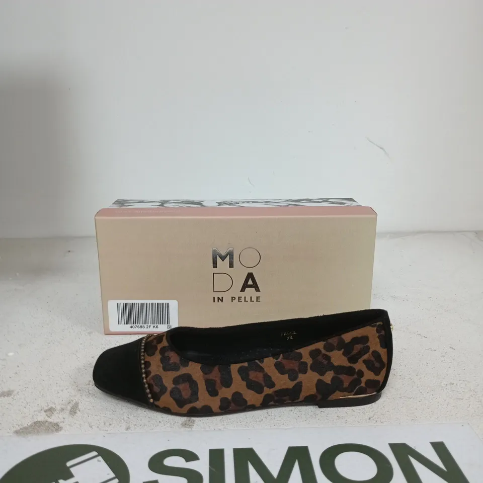 MODA IN PELLE LEOPARD PRINT FLATS – WOMEN'S SHOES SIZE EU 39