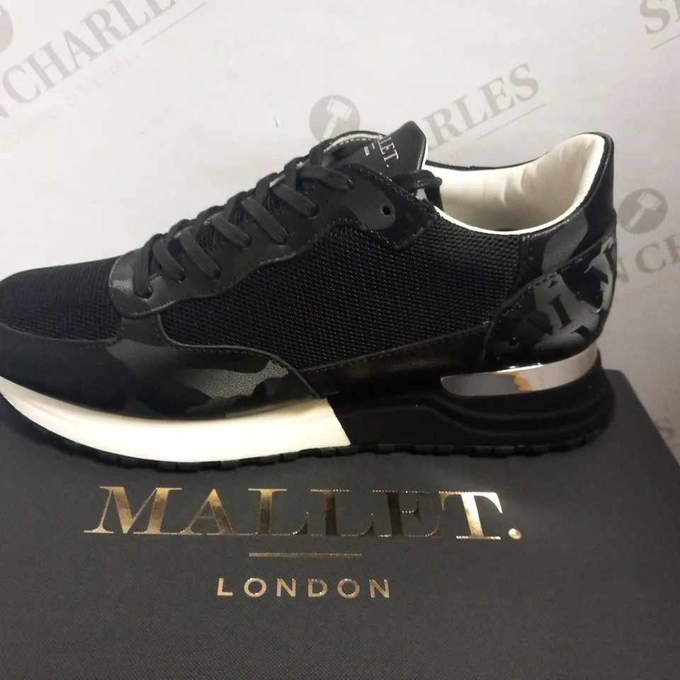 BOXED MALLET LONDON SIZE 9 SHOES