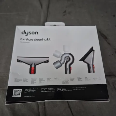DYSON FURNITURE CLEANING KIT 