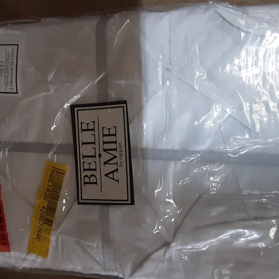DEGRAFF DUVET COVER SET WHITE KING