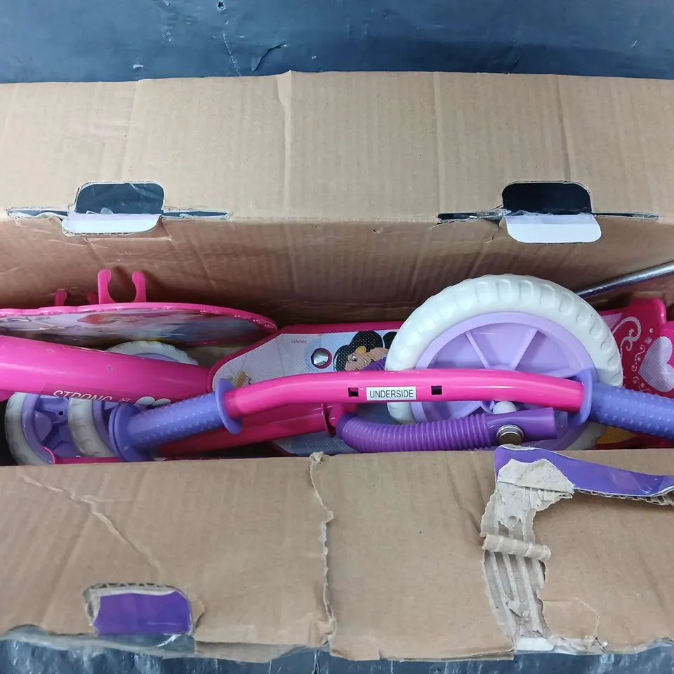 DISNEY PRINCESS DELUXE TRI SCOOTER  RRP £29.99