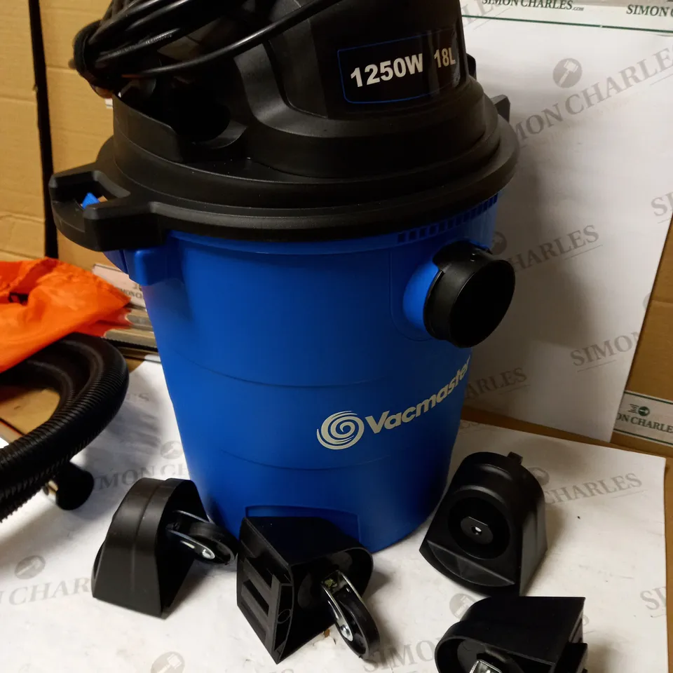 VACMASTER ARTIFICIAL GRASS WET & DRY GARDEN VACUUM CLEANER