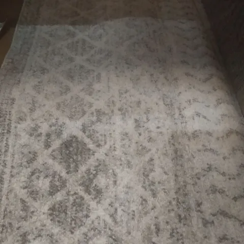 REID GREY AREA RUG 120X170CM