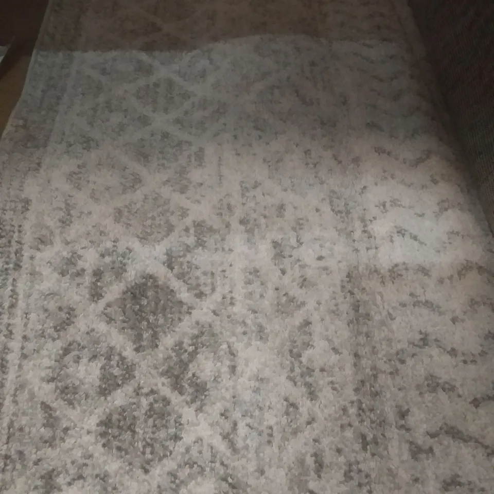 REID GREY AREA RUG 120X170CM