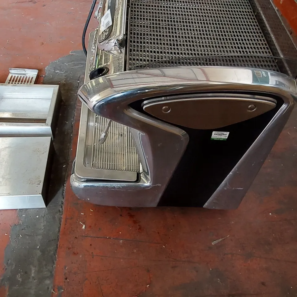 FAEMA EMBLEMA 2 GROUP ESPRESSO MACHINE