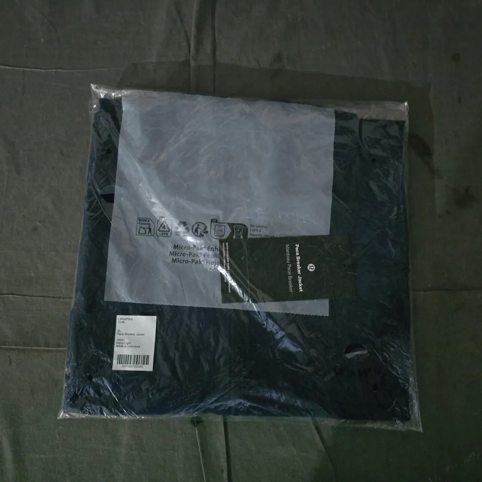 LULULEMON PACE BREAKER JACKET IN NAVY SIZE XL