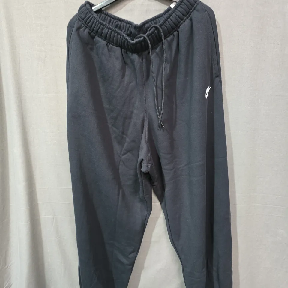 NIKE OVERSIZED FIT SWEATPANTS – BLACK, TAPERED LEG, REGULAR LENGTH