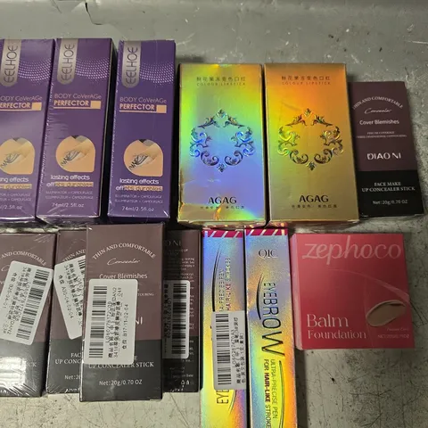 APPROXIMATELY 25 ASSORTED HEALTH AND BEAUTY ITEMS TO INCLUDE SKIN CONCEALER AND BALM FOUNDATION