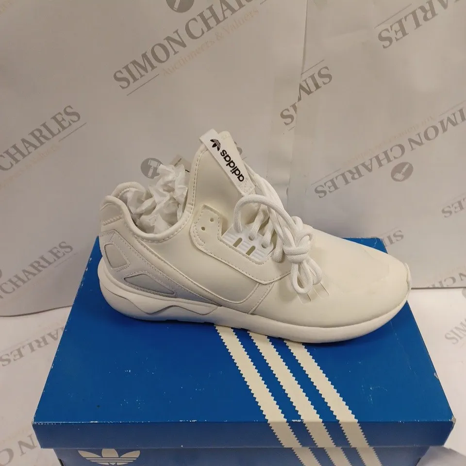 BOXED ADIDAS TUBULAR RUNNER UK 8 WHITE 