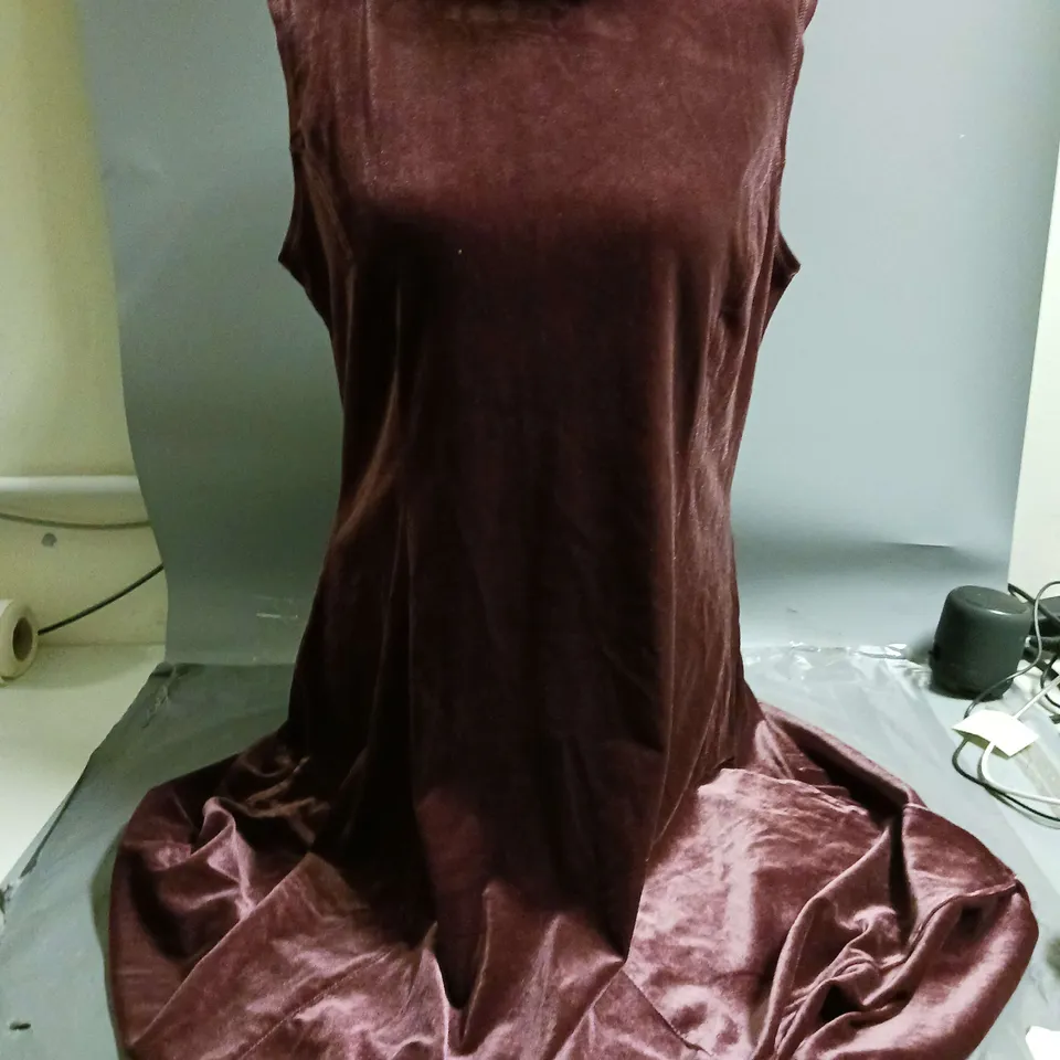 WYNNE LAYERS LADIES VELVET DRESS DARK RED SIZE L