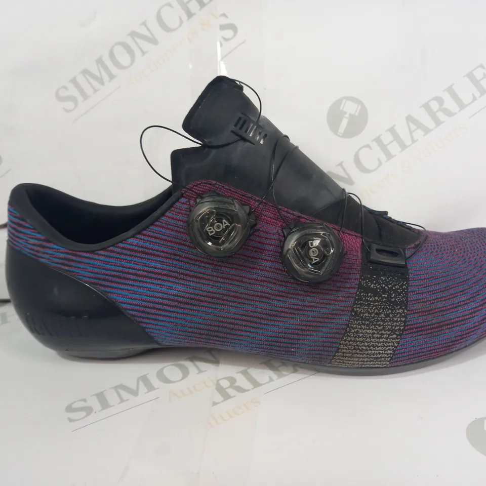 PAIR OF RAPHA CYCLING SHOES IN PURBLE/BLUE UK SIZE 8