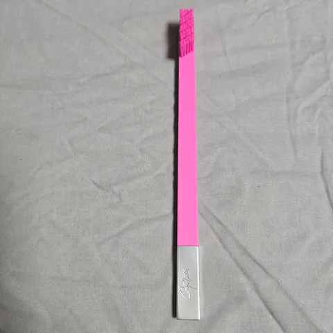 APPROXIMATELY 140 APRIORI SOFT PINK TOOTHBRUSHES 