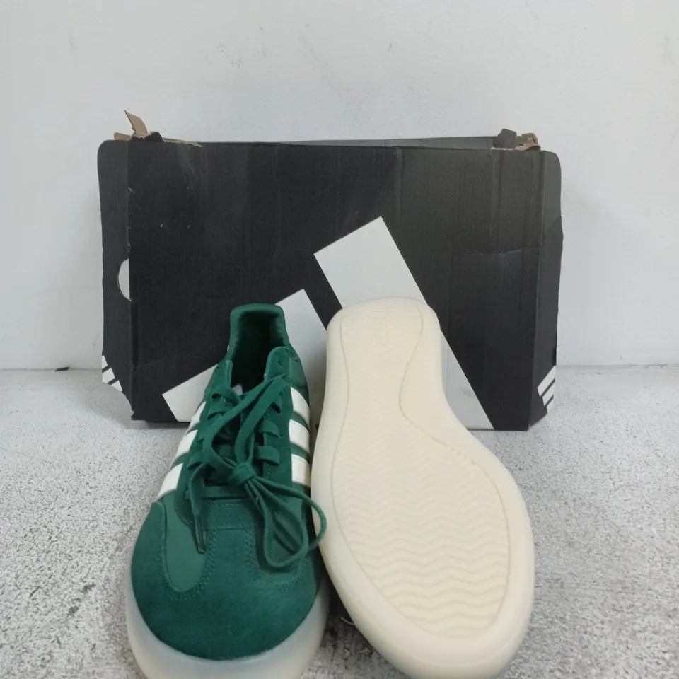ADIDAS GREEN SNEAKERS WITH WHITE STRIPES, UK 10 (US 10.5) – BOXED