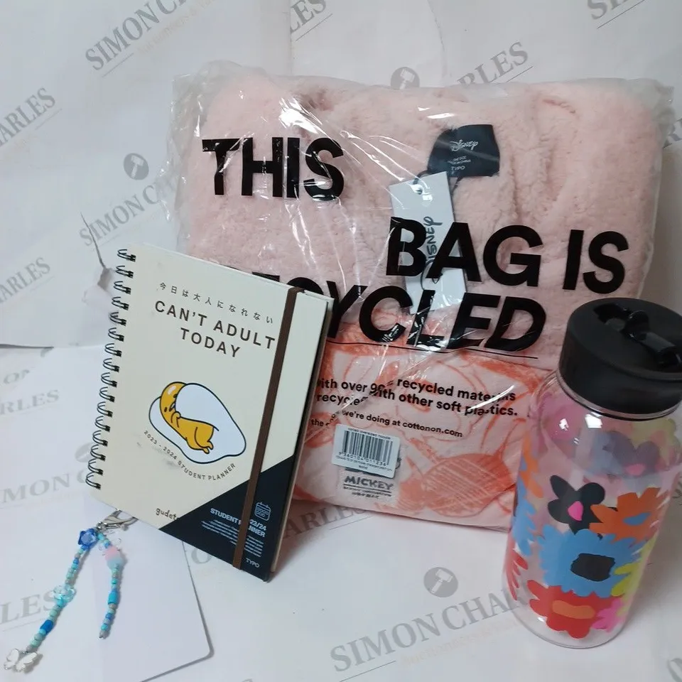 APPROXIMATELY 4 COTTON ON ITEMS INCLUDING DISNEY MICKEY MOUSE THROW, LARGE WATERBOTTLE, NOTEBOOK
